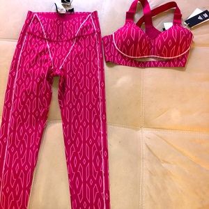 Ivy Park, New With Tags! Never worn, perfect items